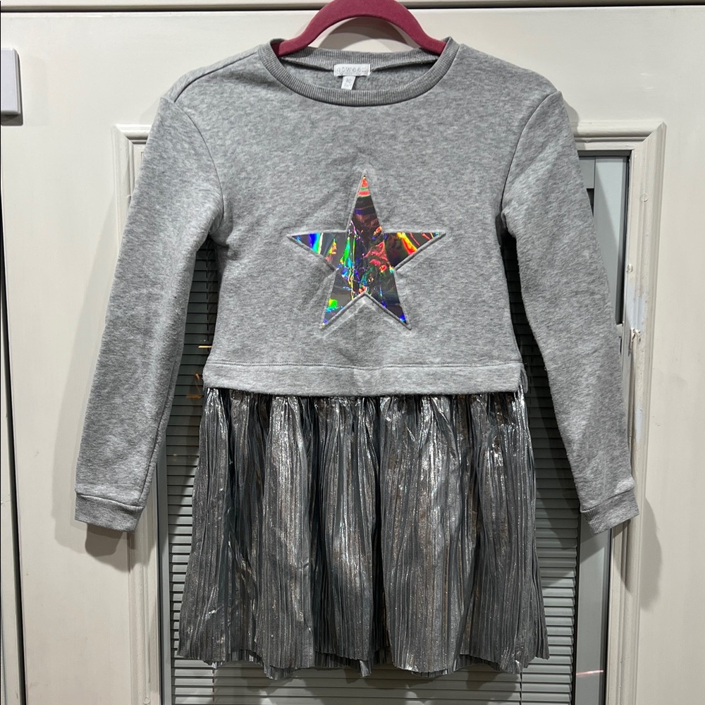 btween Gray and Silver Star Dress 👗